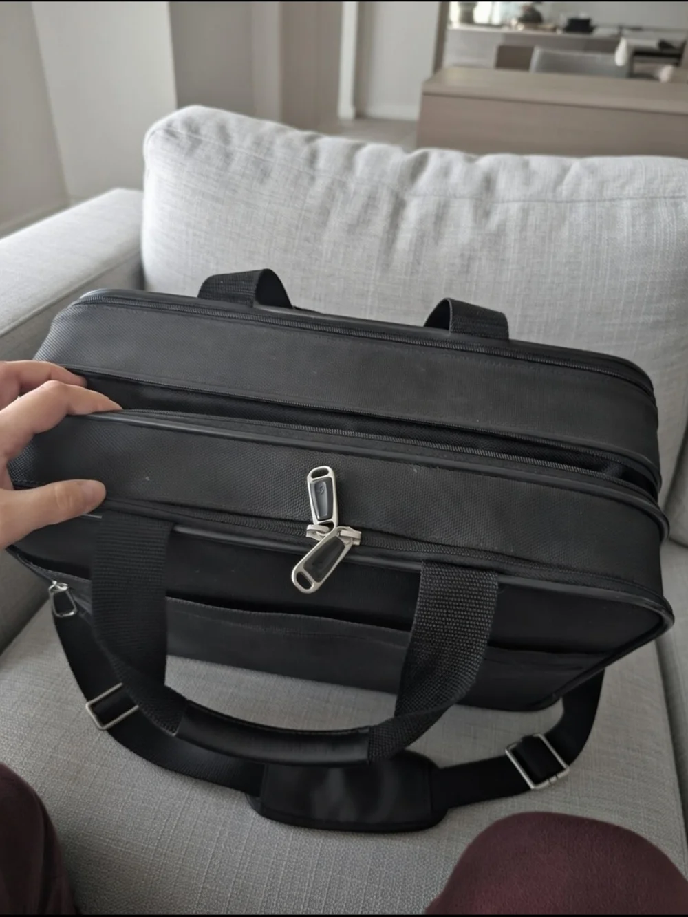 Samsonite Classic Laptop Briefcase - Perfect Travel Bag Heavy Duty 17